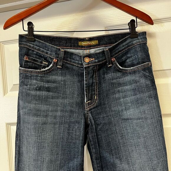 David Kahn Mildly Distressed Straight Leg Jeans sz 6 EUC - Picture 4 of 7